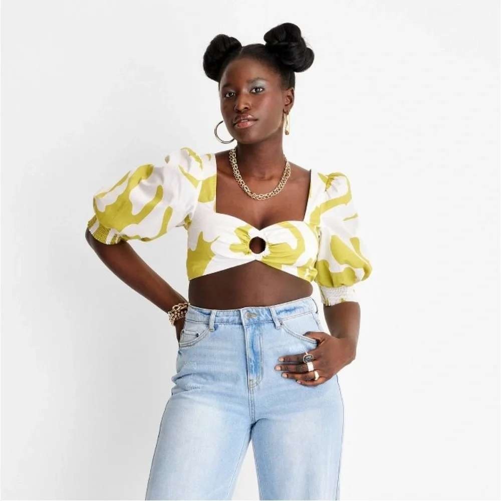 Future Collective Abstract Print Crop Top Women XS Green White Puff Sleeve Retro
